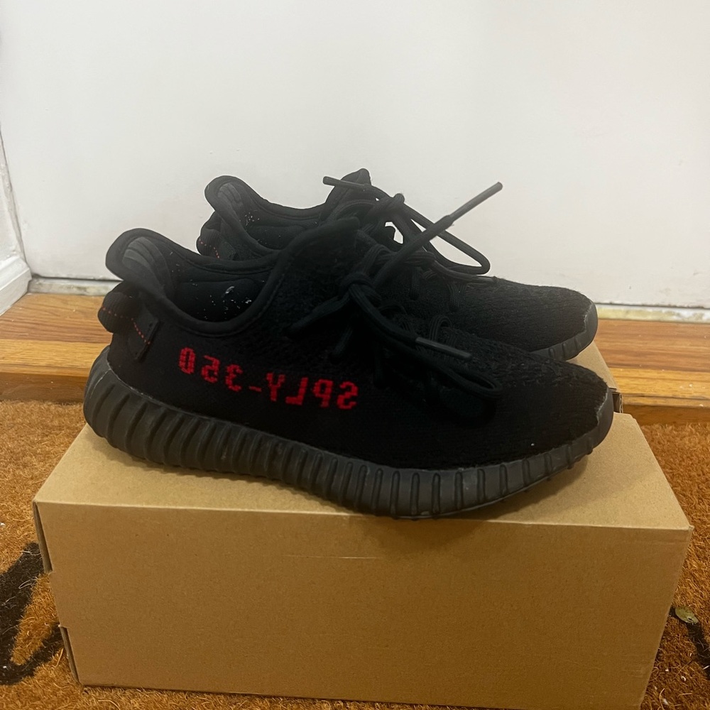 Yeezy Boost 350 V2 originals men’s Size 5